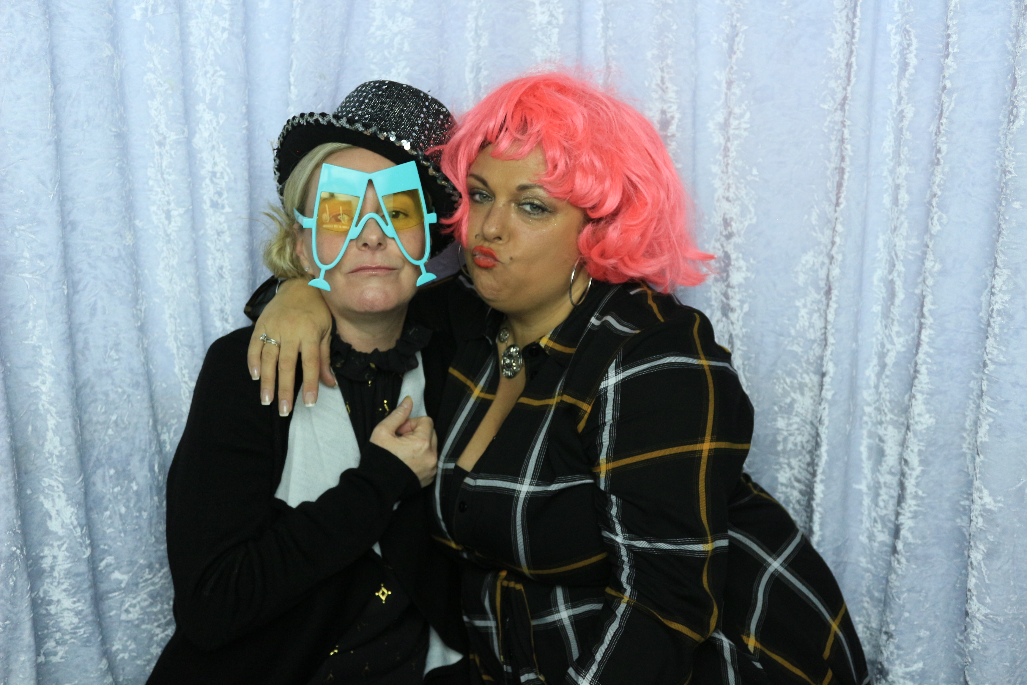 Dee’s 40th Birthday - Images | View more photos from the event at gallery.partydelightsphotobooth.co.uk/u/PartyDelightsPhotoBooth/Dee’s-40th-Birthday-Images